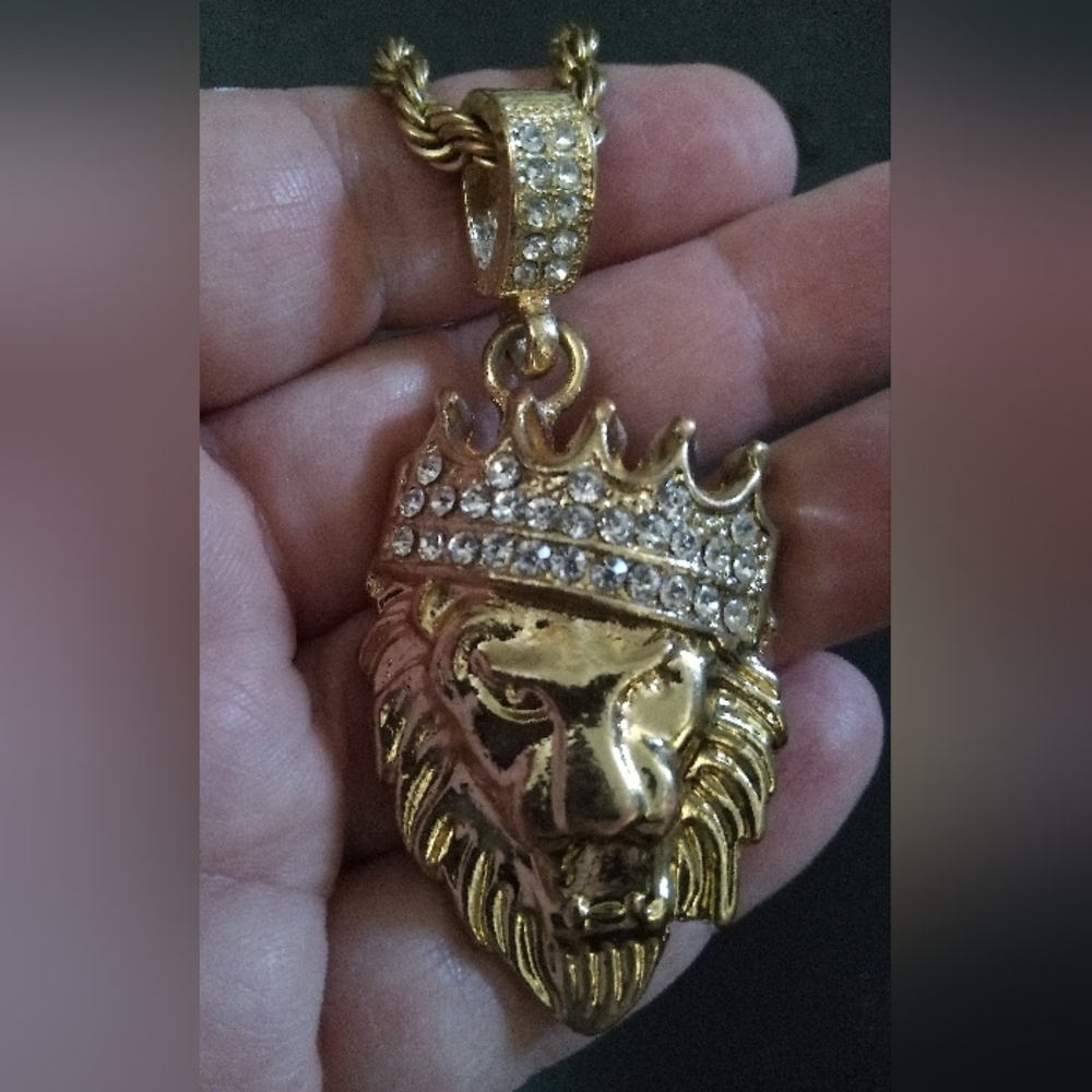 Iced Hip Hop Lion Necklace